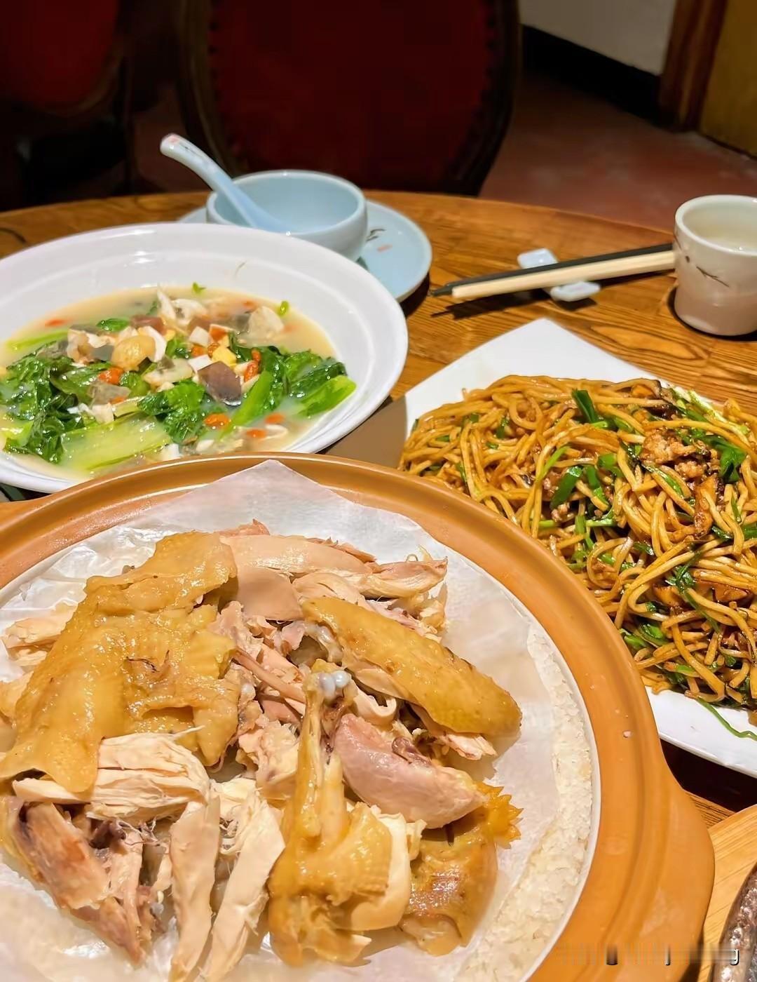 一位哲人说：工资是世界上最具“毒性”的事物，它会使人陷入稳定的幻梦之中，逐渐丧失