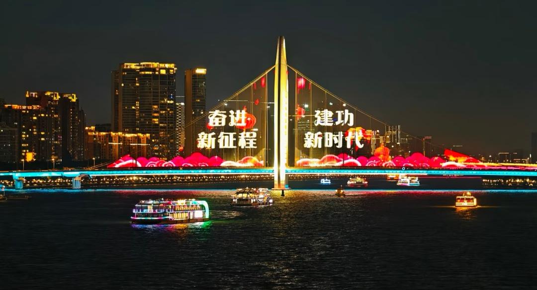 【《易经》“履霜坚冰至”。
颜渊与老子的对话】

霜晨。大野之畔，一溪未冻，水声
