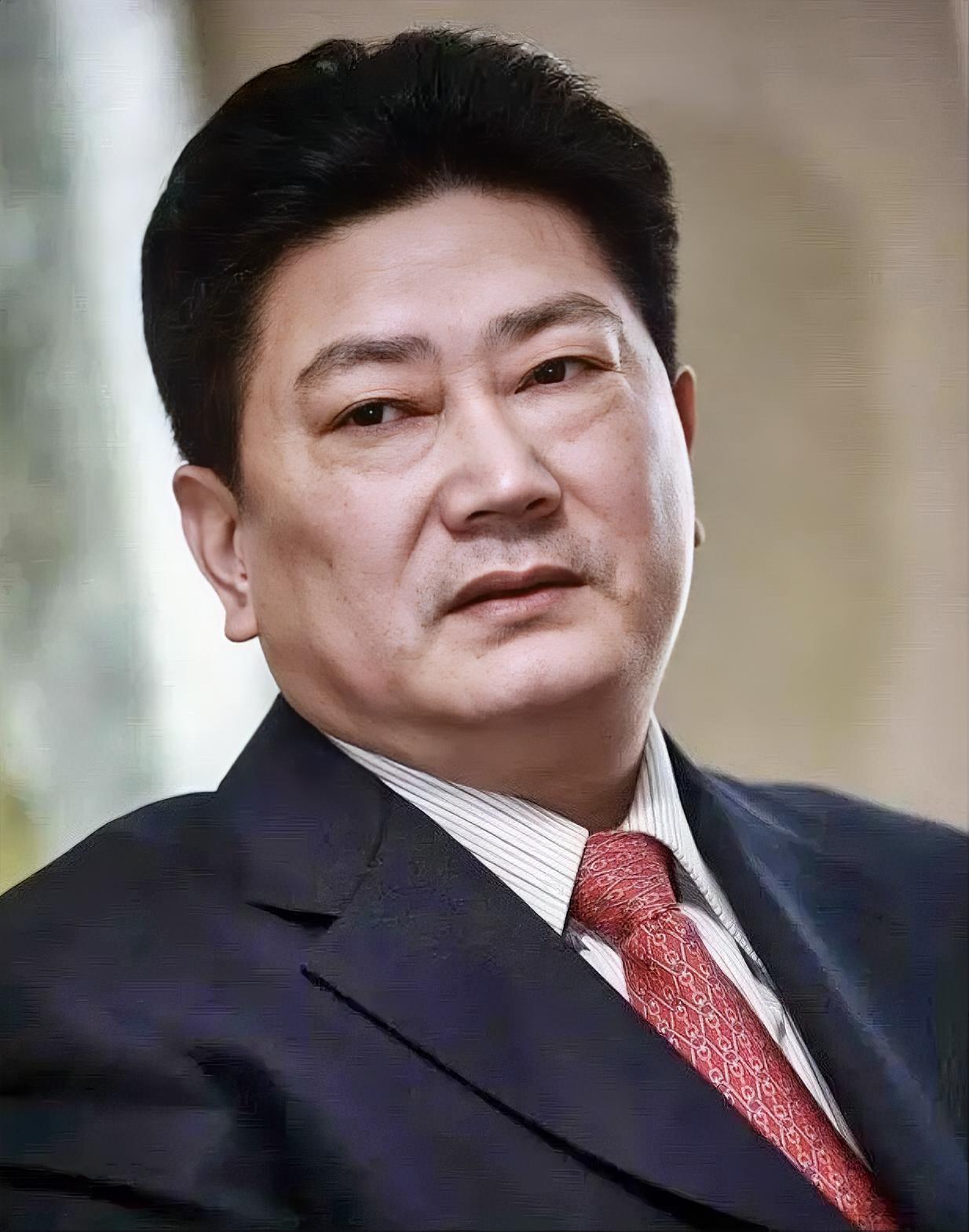 李途纯走了，
但他留下的问题还在：
一个企业家，到底该不该拿全部身家去赌？对赌协
