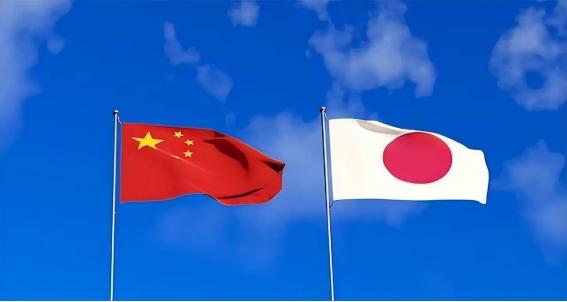 美日现才明白过来，中国之所以按兵不动，是为了拖着日本跟美国，拖到中国真的不怕美国