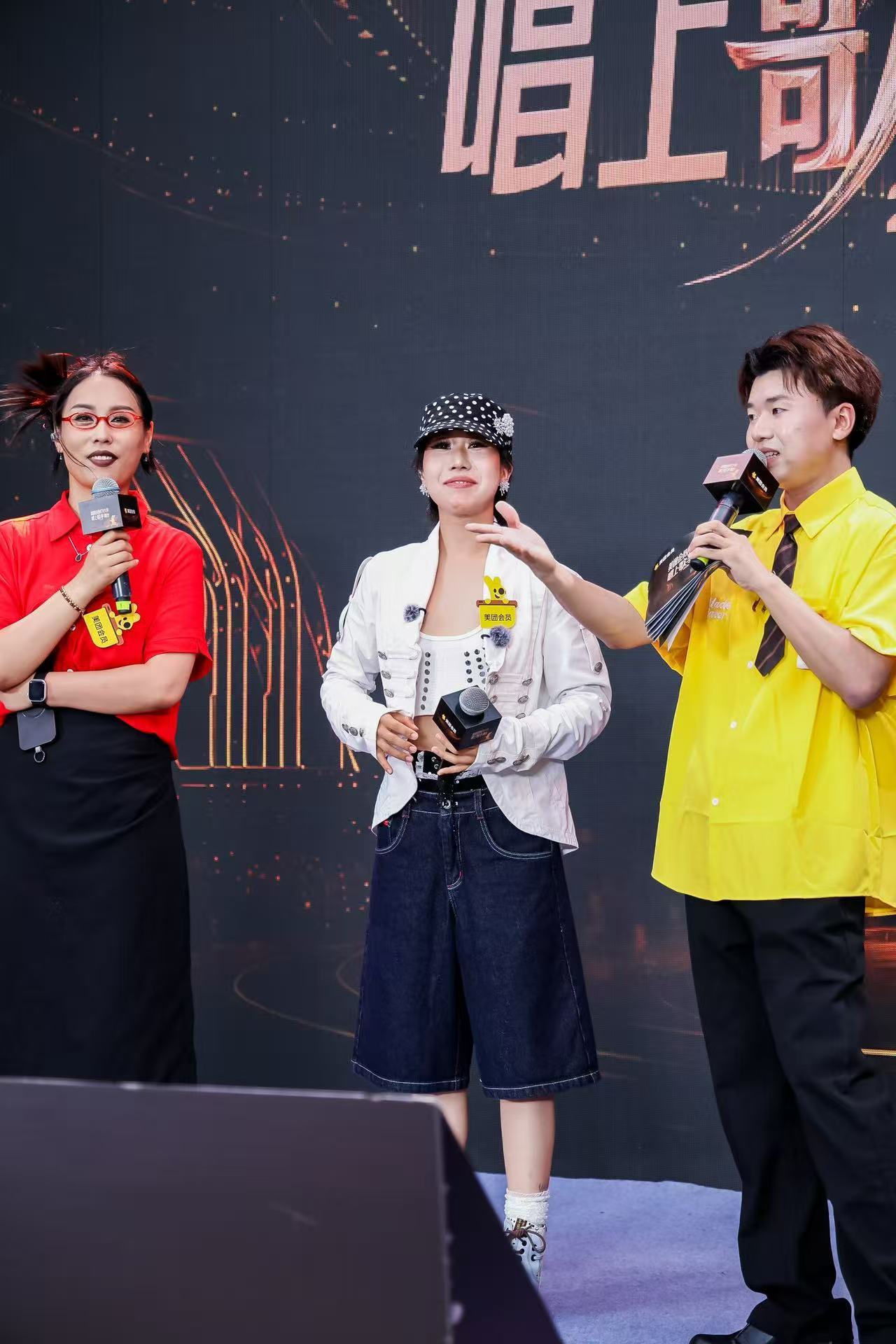 发现很多KTV都没有MV了  KTV你假糍粑……干嘛又把秀人端上来惹🥺就算也是