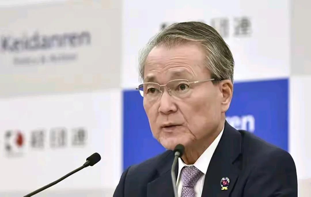 日本商界敏锐地意识到，游戏规则已经改变了，中国不再接受“政冷经热”的畸形状态。那