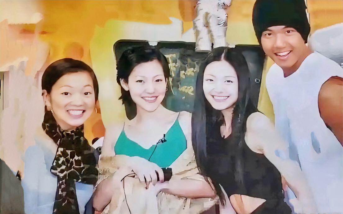 陈建州的感情经历一直让人捉摸不透。当初主动追求过小S，之后和大S相恋同居长达7年