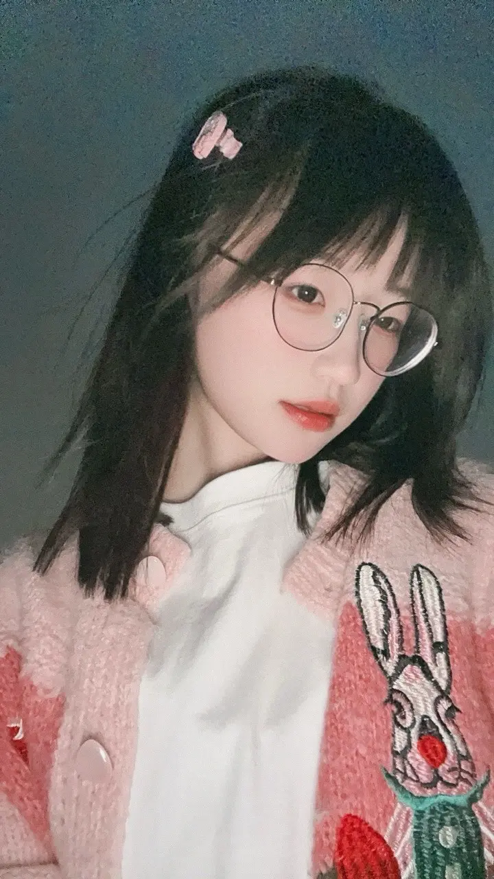 我知天高任鸟飞也知话说三遍淡如水。