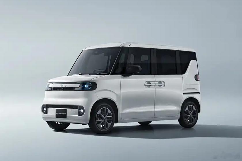 比亚迪在日本推出的纯电K-CAR正式亮相2025东京车展 正式命名为RACCO，