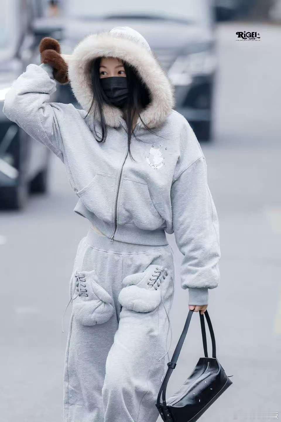 虞书欣毛绒绒虞书欣毛绒套装虞书欣毛绒绒，好美， 