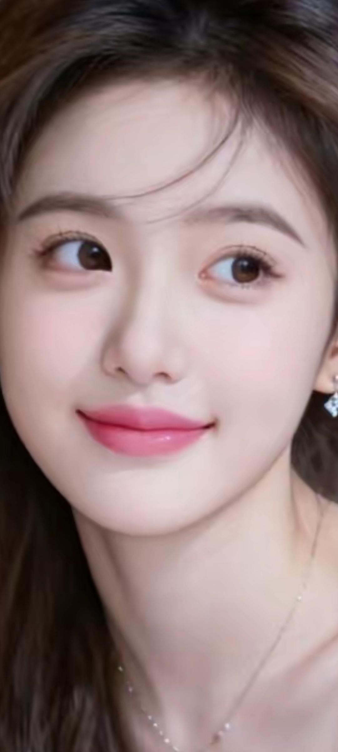 甜美少女心爆棚，温柔微笑，元气满满！🌸💖