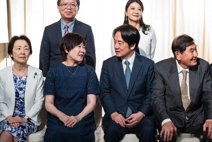 安倍有事一周年后！仍然活着并接管了安倍家族产业的安倍昭惠，于7月17日窜到中国台