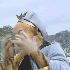 咪的天，40左右，18开始，22，每年大概6.8个？？？？？炎亚纶自曝交往过15