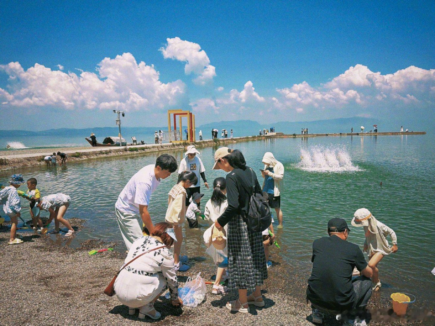 “一村忆千年，一街见百年，滇池最美渔村—海晏”美好的一天 昆明·海晏村 （