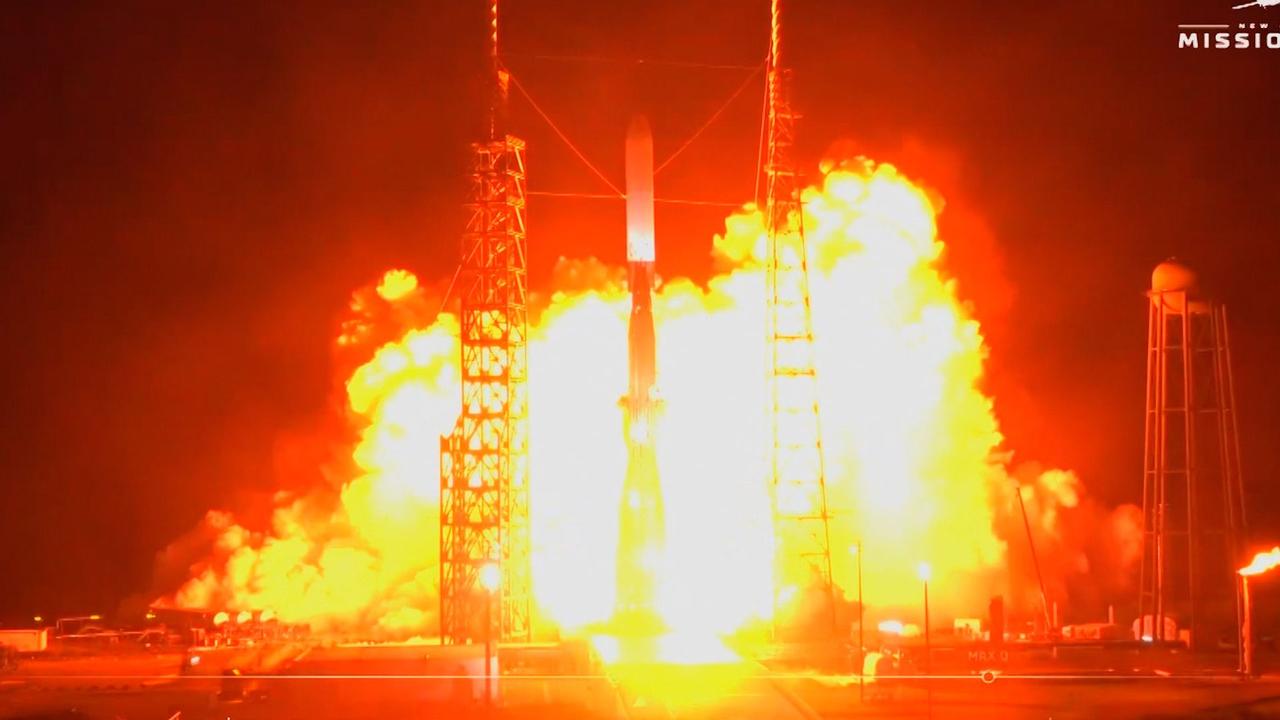 【新格伦火箭炸了后续：NASA月球基地，刚起步就踩急刹？】

美国蓝色起源的新格