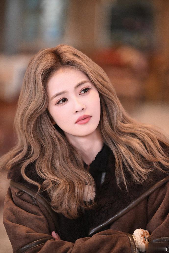 白鹿顶级过肺奔跑吧不能没有白鹿，怎么有人又美又有节目效果，白鹿一直都是天选综艺人