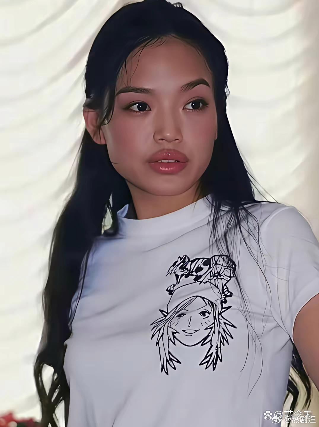 舒淇早期的嘟嘟唇 