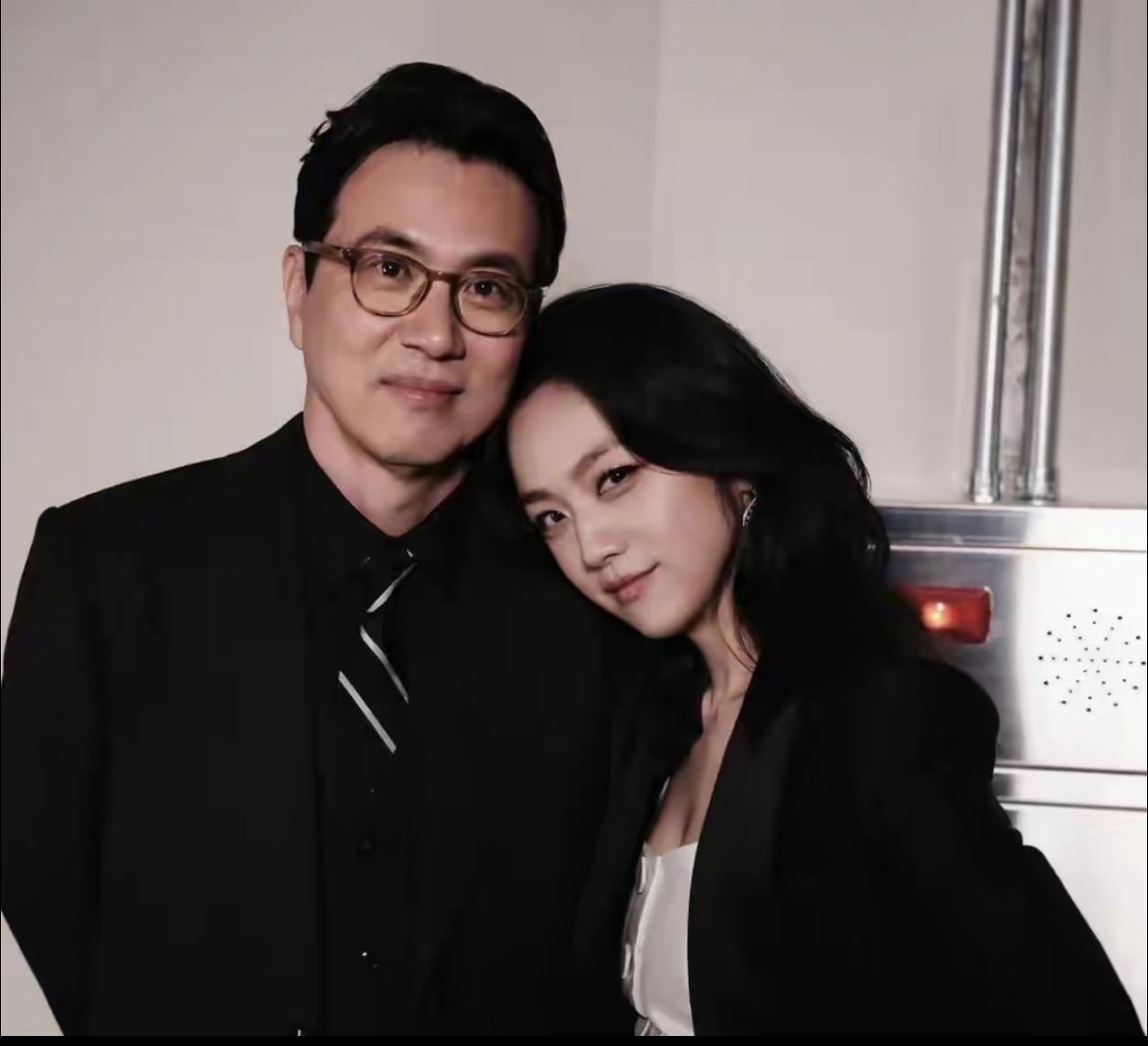 大家发现了吗，
汤唯自从结婚之后就很少出来拍戏，也很少露面了，只能说明一个问题，