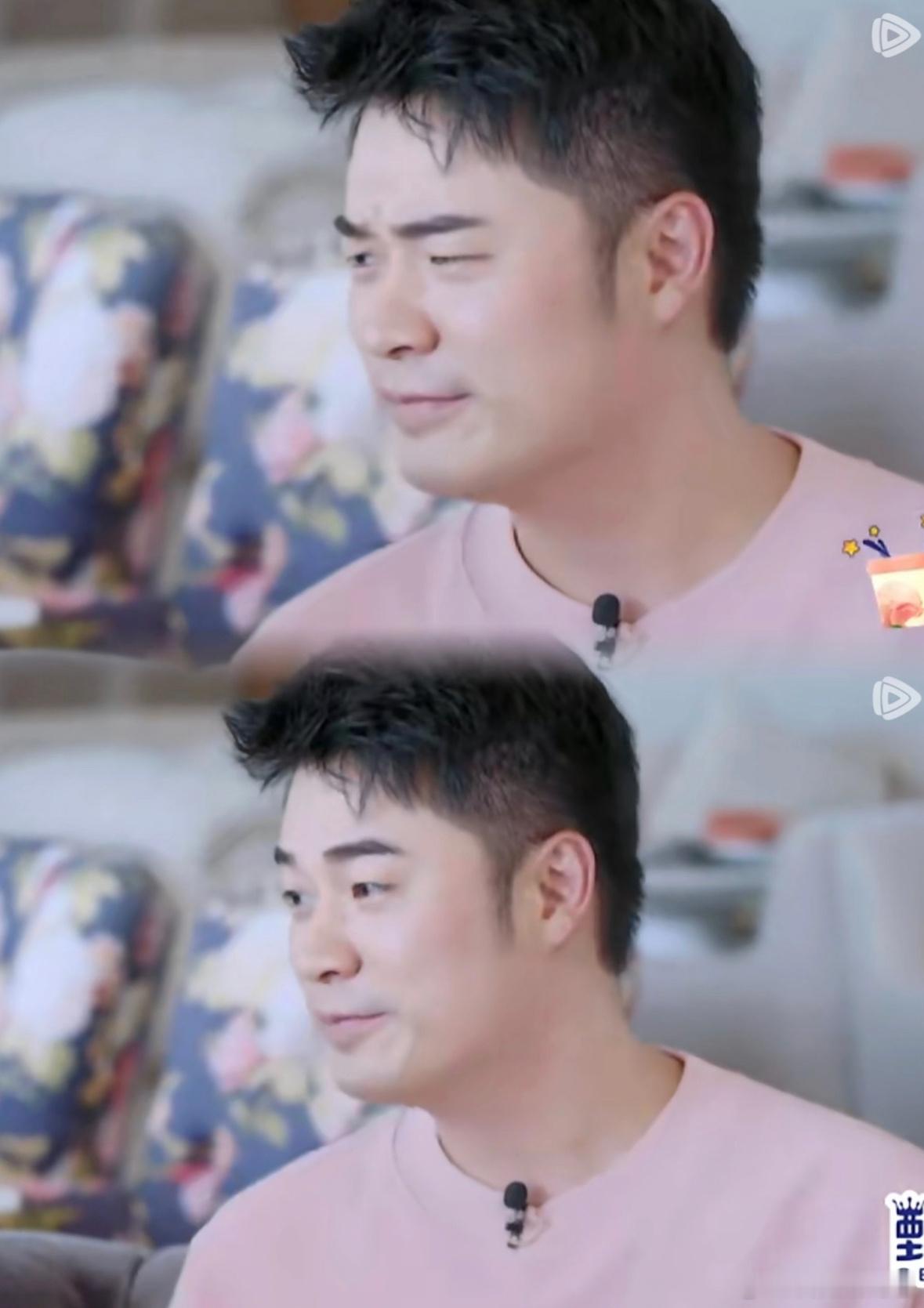 周董也是会被一眼认成陈赫的存在[doge]陈赫在海南被路人认成周杰伦 ​​​