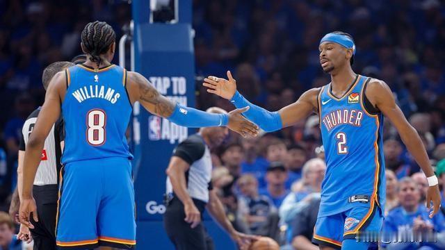 雷霆狂胜太阳！亚历山大盛赞“球队老二”：他强我们才最强
虽然常规赛仅仅打了33场