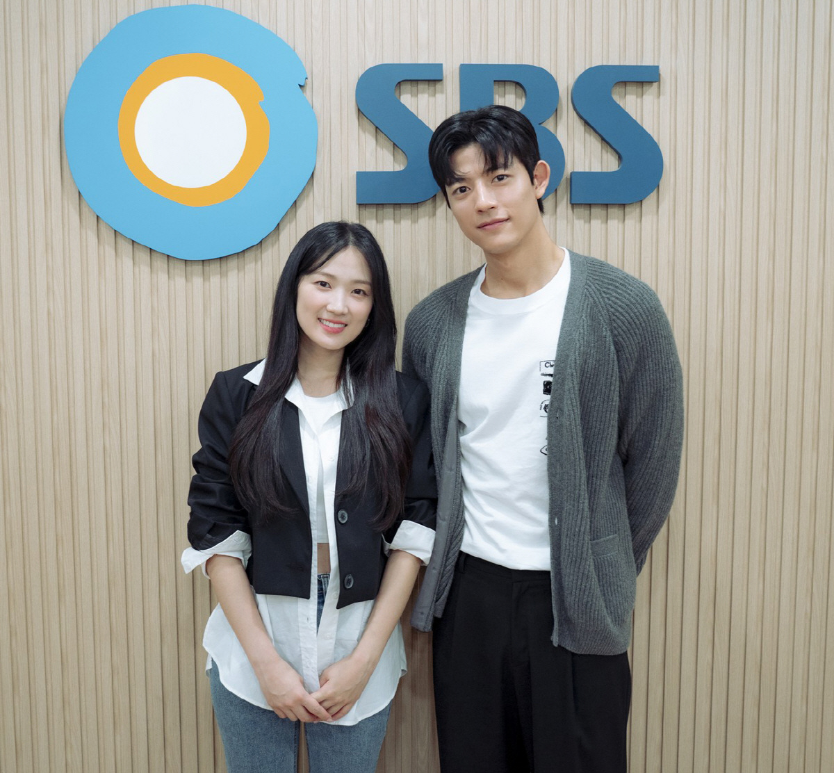 虽然从今天开始是人类金惠奫x朴所罗门确定26年1月16日接档＜模范出租车3＞首播