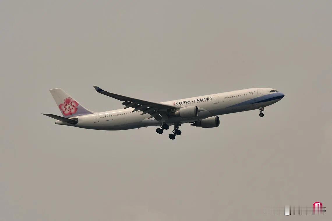 巴基斯坦成为全球首个对台湾地区航司关闭领空的国家。
2026年10月28日，巴基