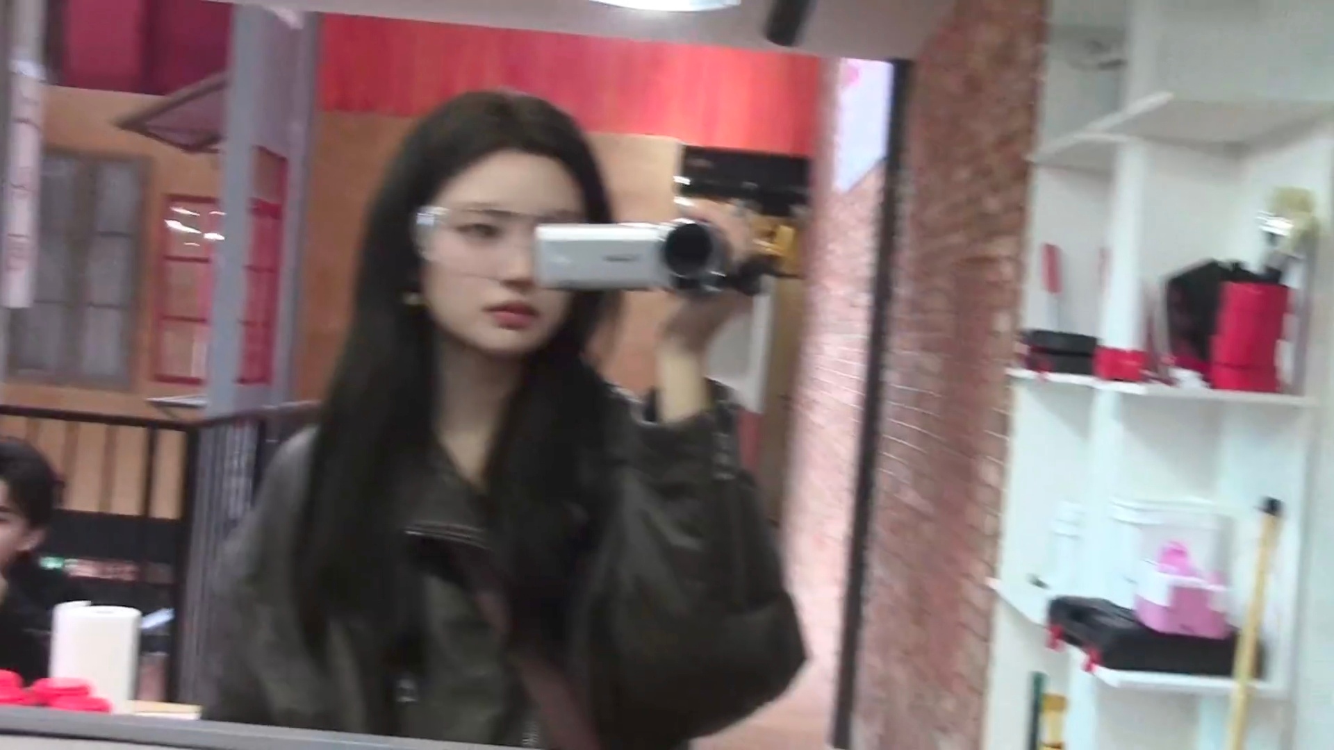 徐若晗桃花坞vlog徐若晗带着她的桃花坞vlog来喽，满满的生命气息，以后也多多