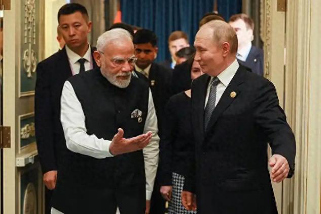 莫迪下令拒收俄罗斯石油，中国伸出的援手，让普京明白了一个道理。在去年9月的天津峰