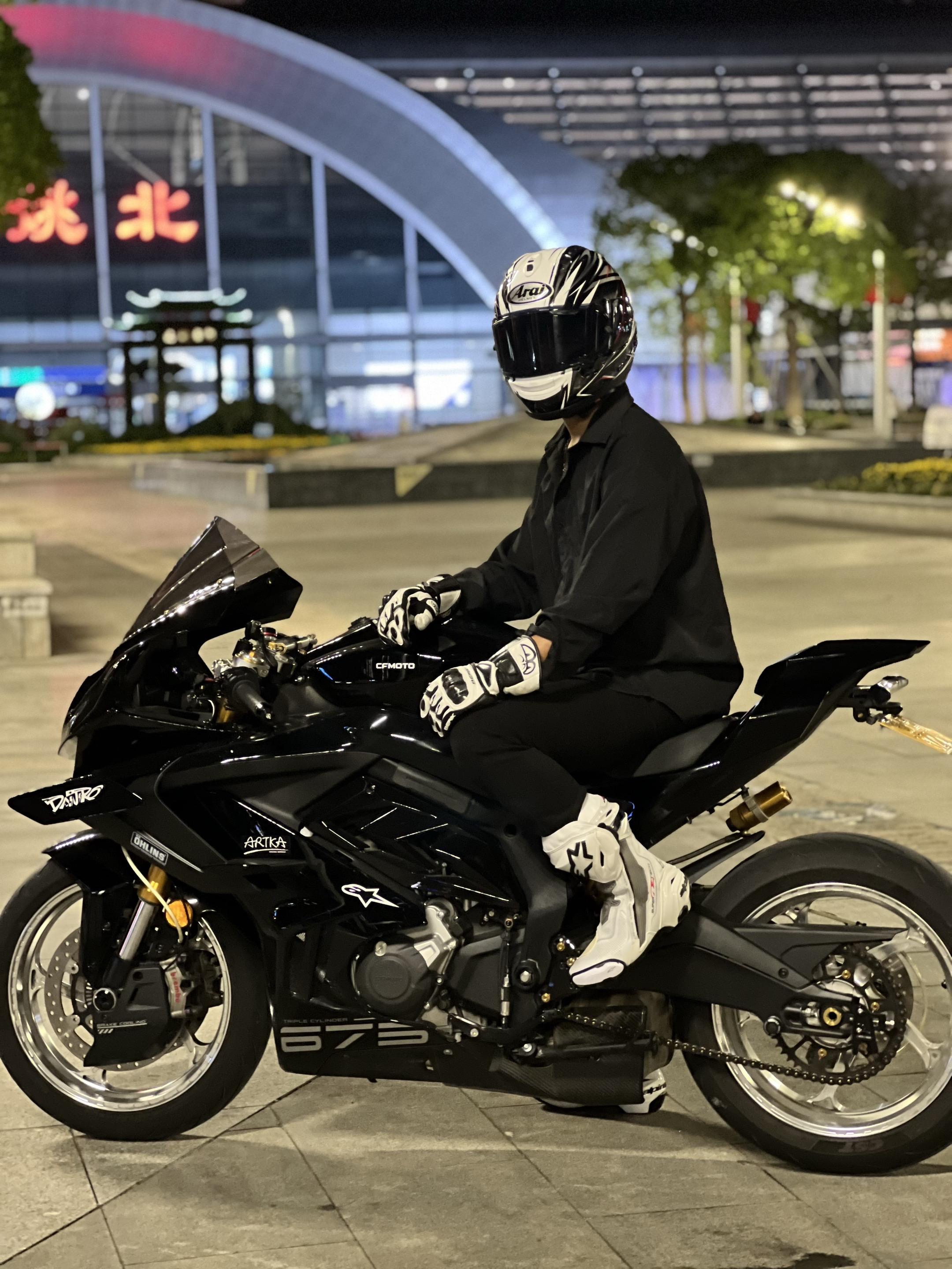 一定要长的帅才行吗，骑车帅不行吗