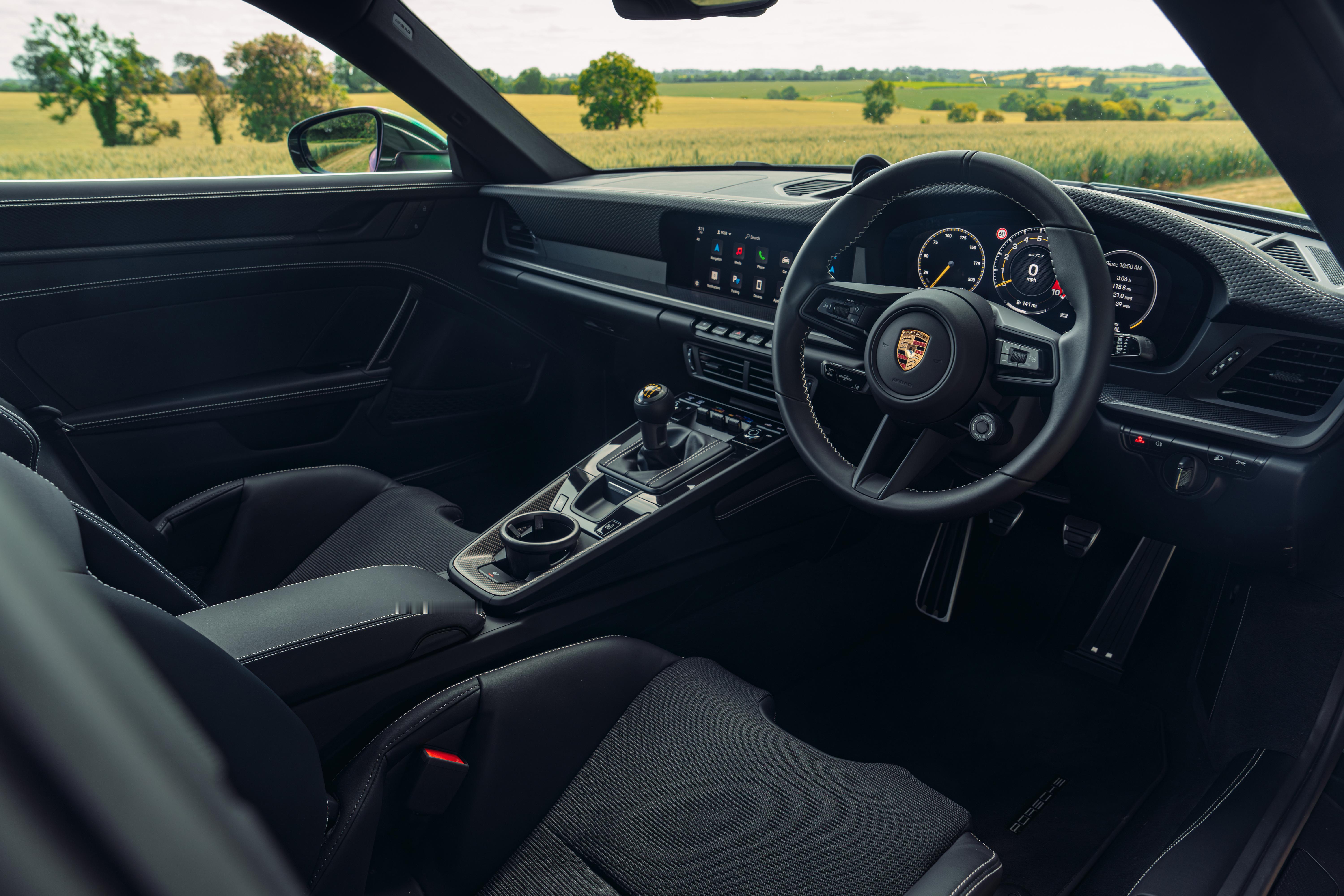 Porsche 911 GT3 Touring 谁不想拥有一台 911？尤其还是
