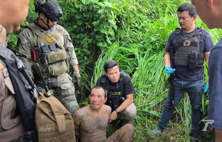 俄罗斯姐弟在泰国被杀，17岁弟弟被枪杀，22岁姐姐遭殴打致死，凶手已被捕。一周内