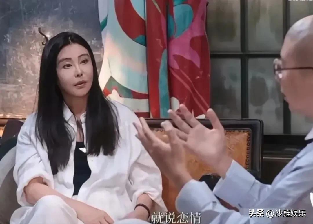 李诞大概没想到，自己小心翼翼问出的一个问题，会引出华语娱乐圈最重量级的一段情史。