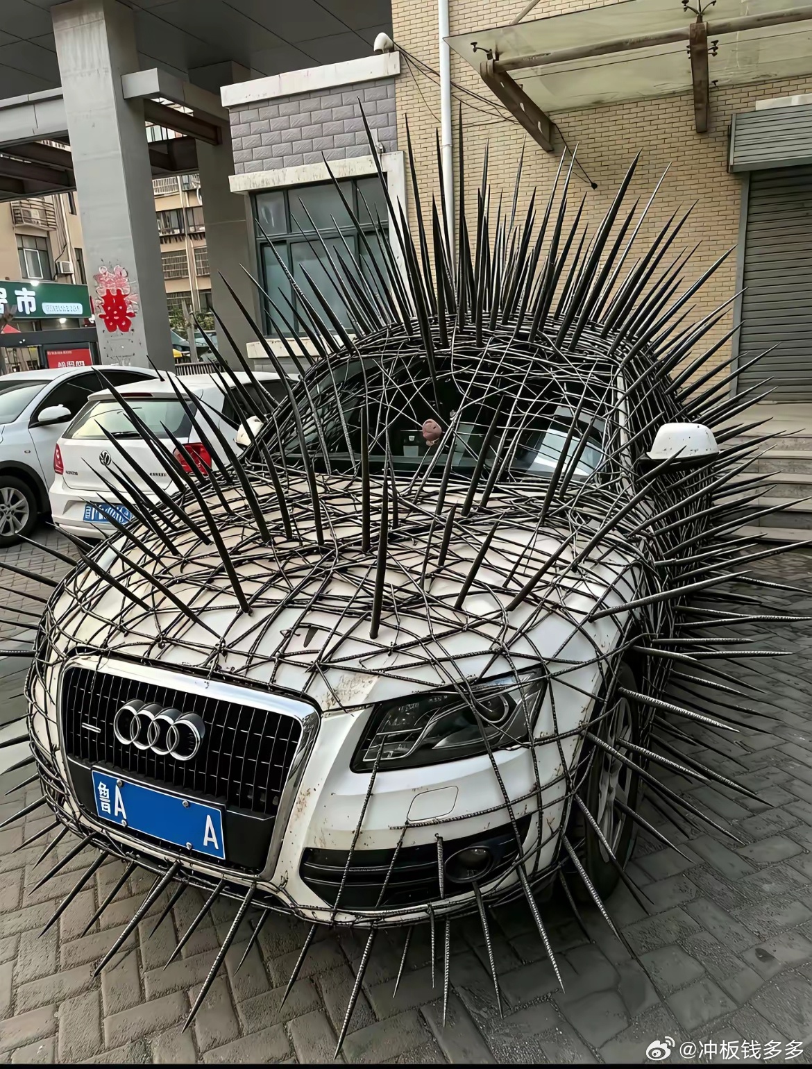 车主看到会直接摊倒吧 