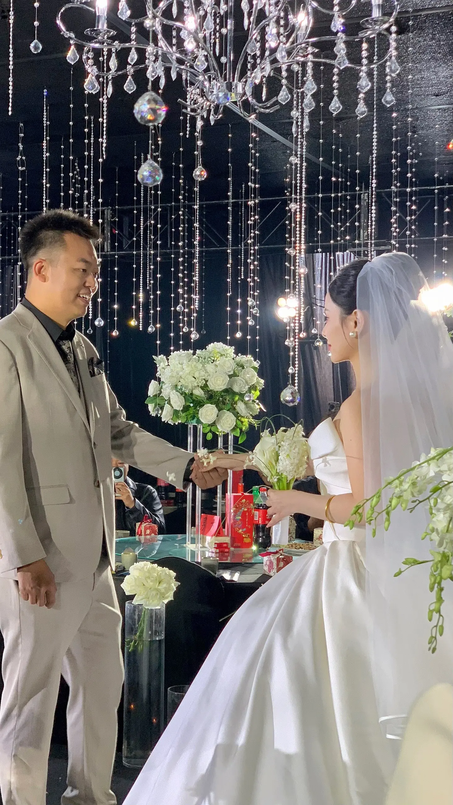 婚礼花絮 成片还没出来 张大毛有送戒指奥