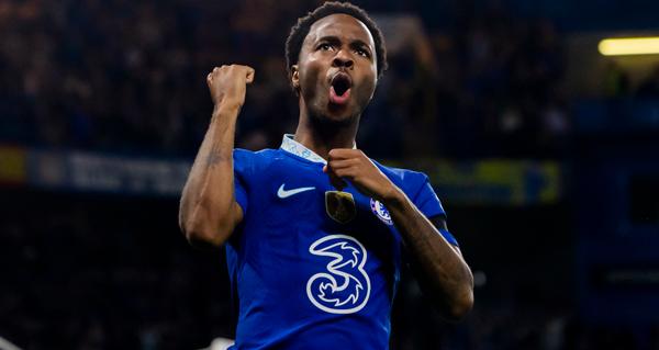 拉希姆·斯特林已将本月永久离开切尔西作为首要目标。据悉，西汉姆联和富勒姆都对这名