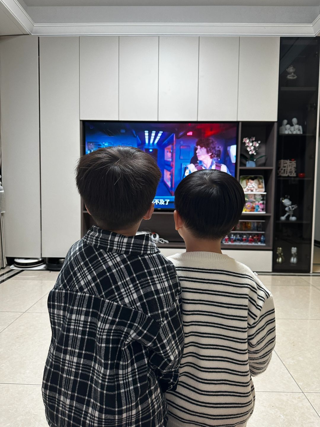 孩子2岁当他开始看纪录片 知识暴涨格局炸裂
