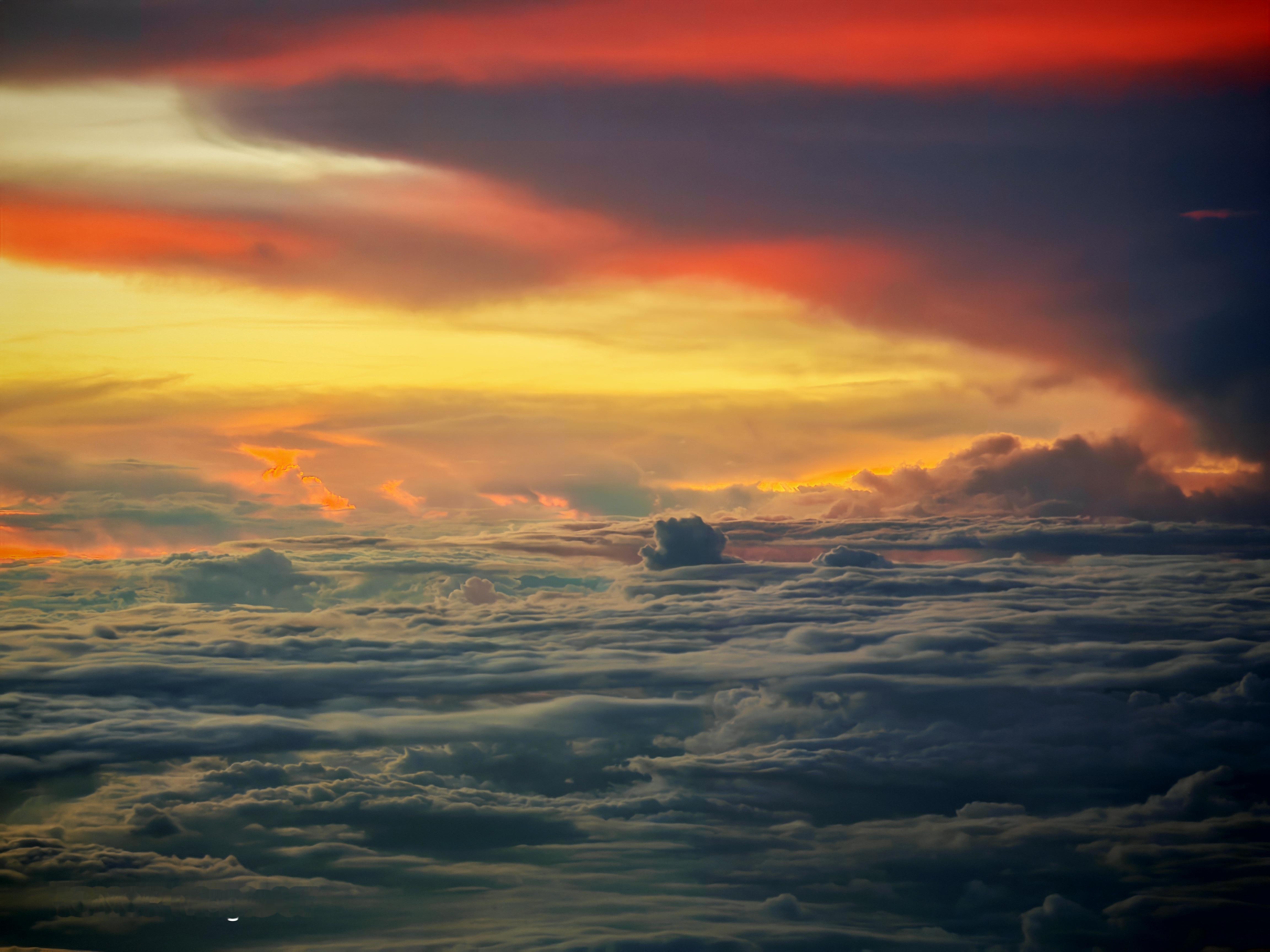 2026第一天的橘子味晚霞来自空中的视角 