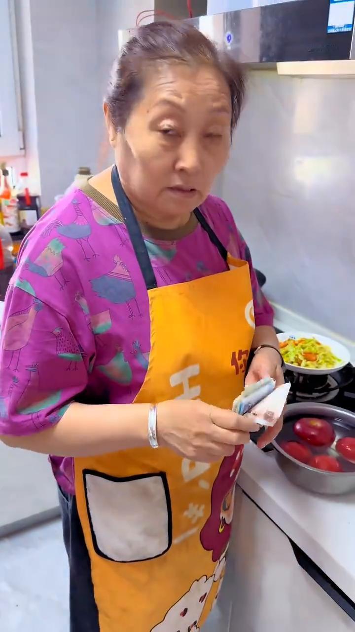 结婚十年，今天我也试一下婆婆，没想到婆婆的反应却......
婆婆也是妈，将心比