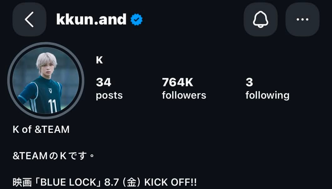 &team的K把《blue lock》打成《blue rock》了 