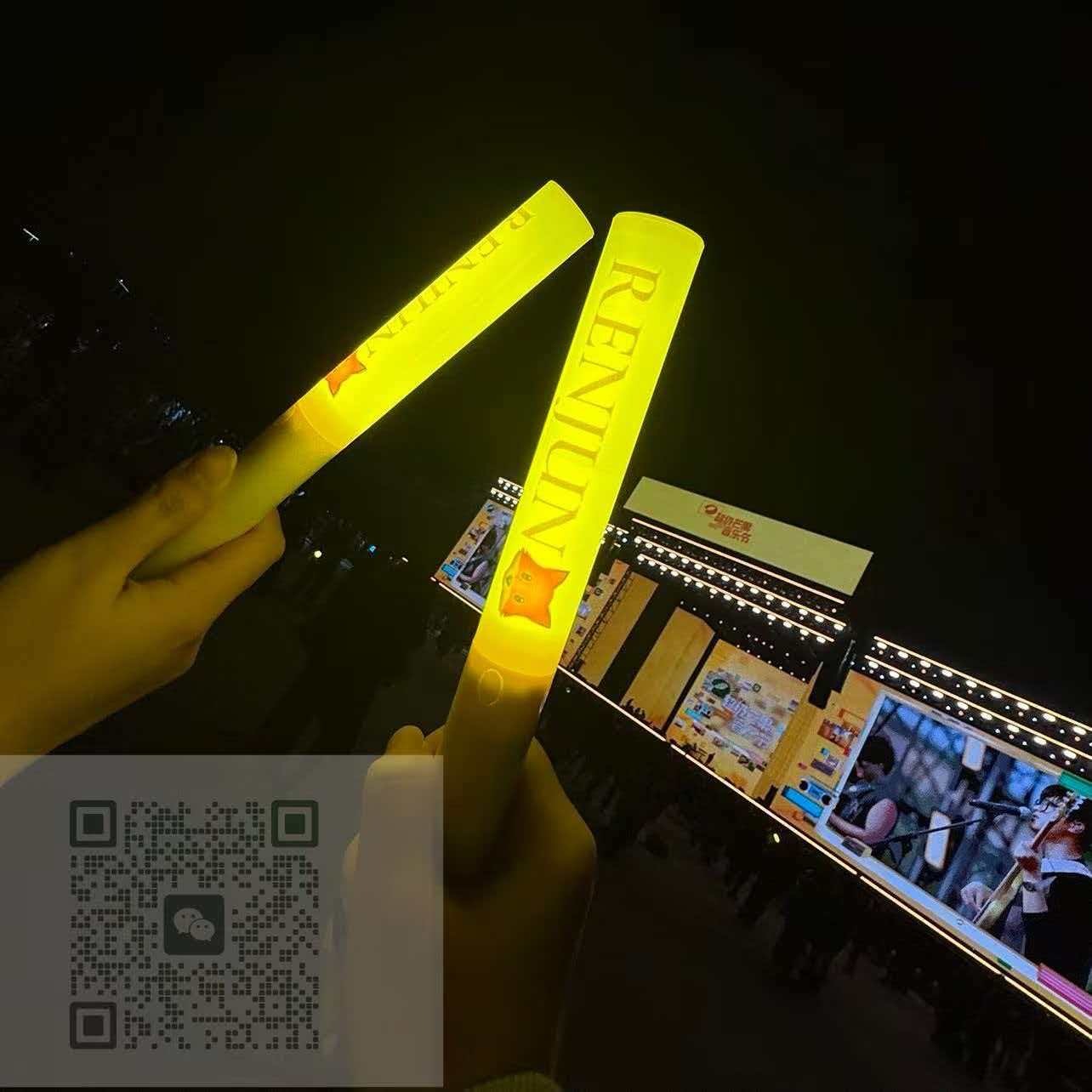 ˚ ✦ . ⁺ ✦ ˚ . ⁺   .✦🦊💛之前參加首唱會的時候 就發現有不