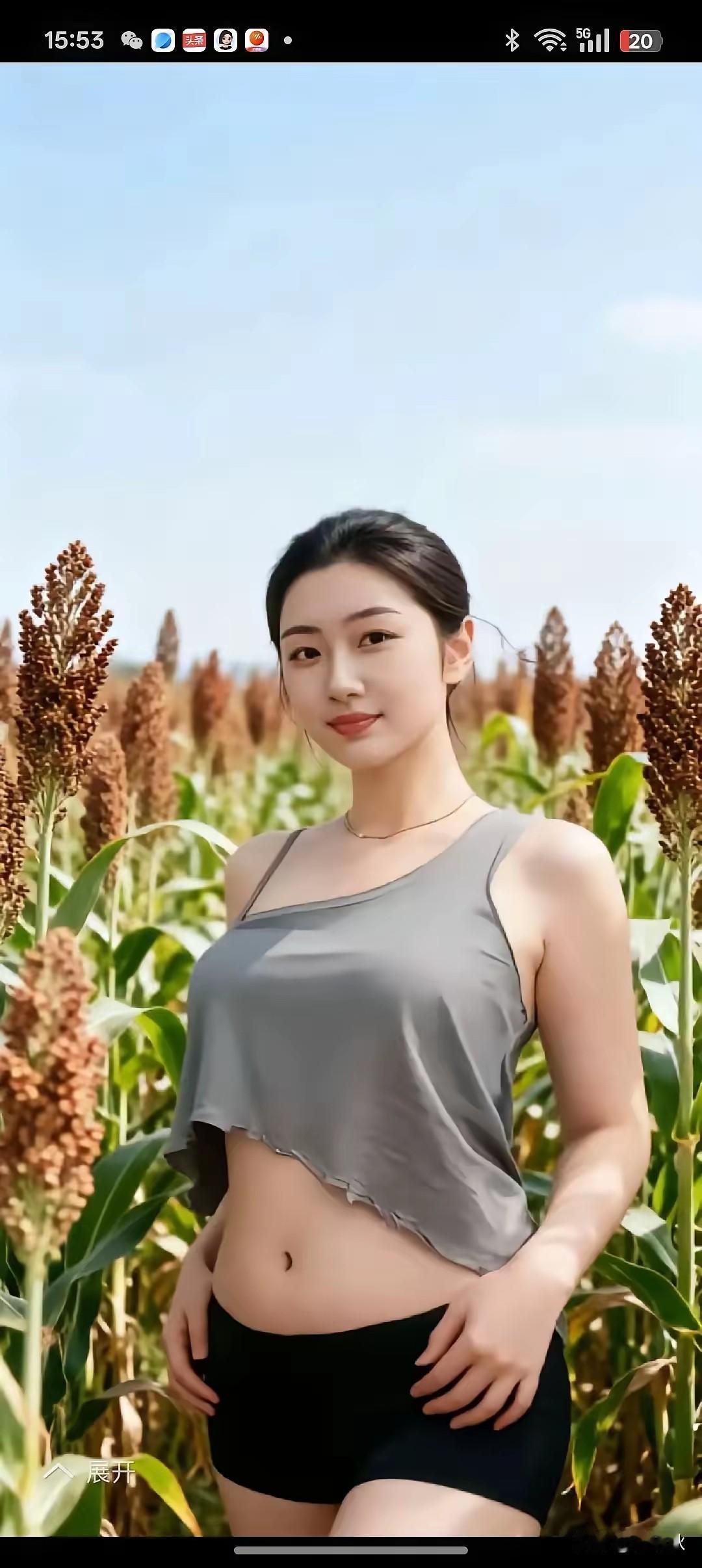 红高粱拍摄地，都喜欢在那里留个影。