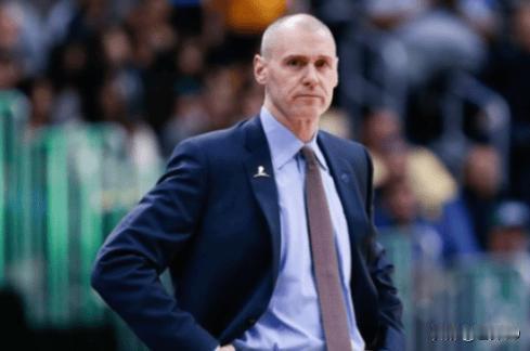 13连败终结+千胜里程碑！卡莱尔率残阵步行者114-112险胜黄蜂，历史第11人