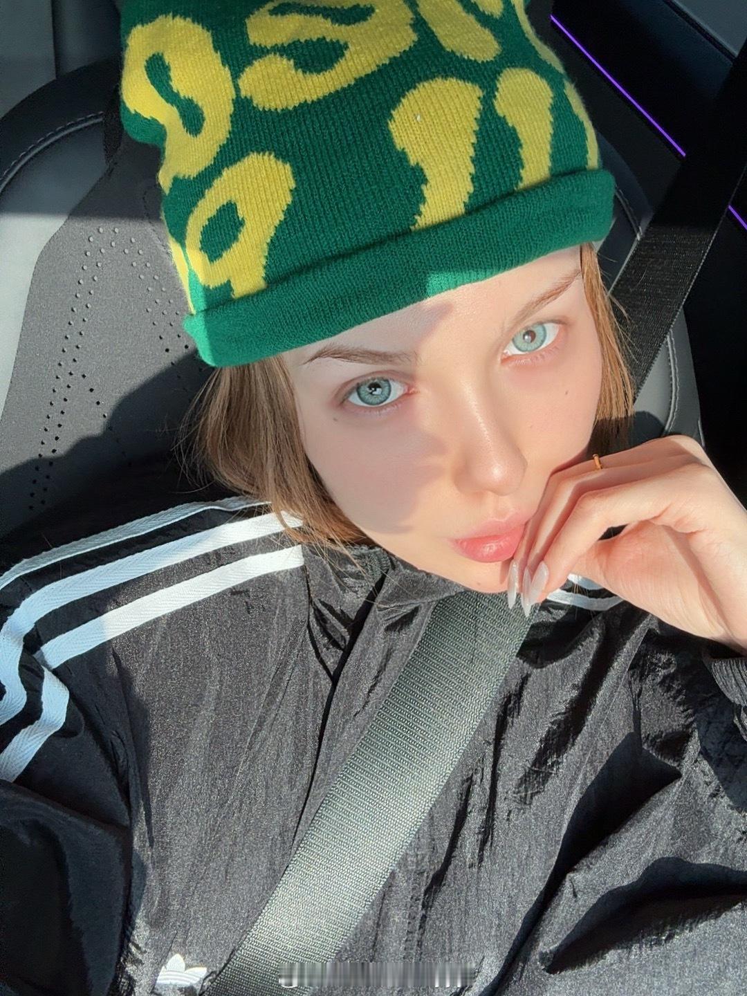 hiiiii🖐🏻  ​​​