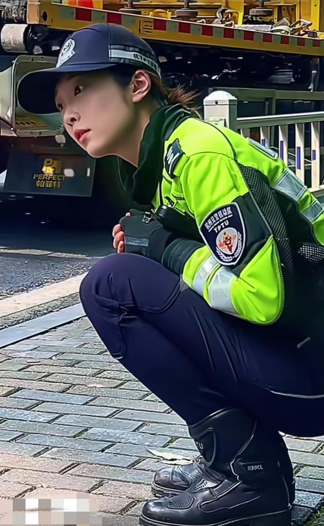 我怎么感觉兔子警官越来越漂亮，越来越可爱了。
