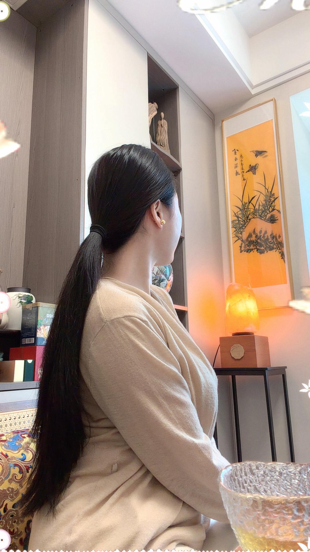 你看见我哪一面 ，你就配哪一面！