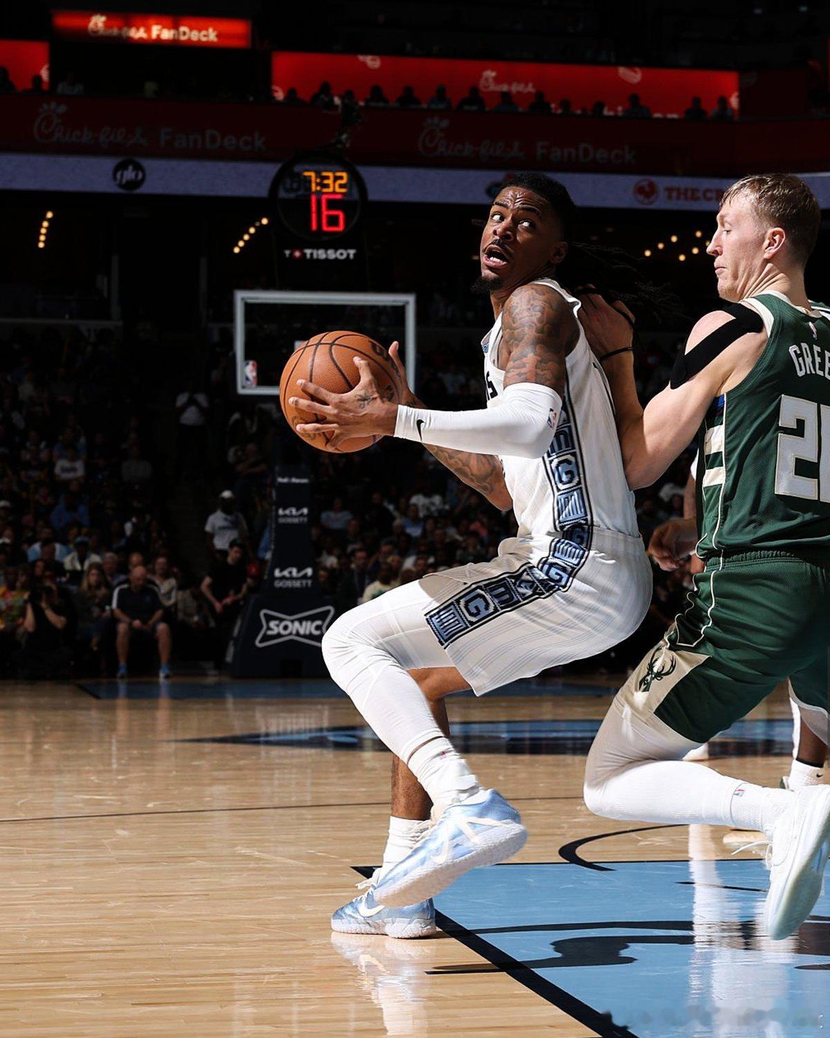 莫兰特今日赛场高清图。