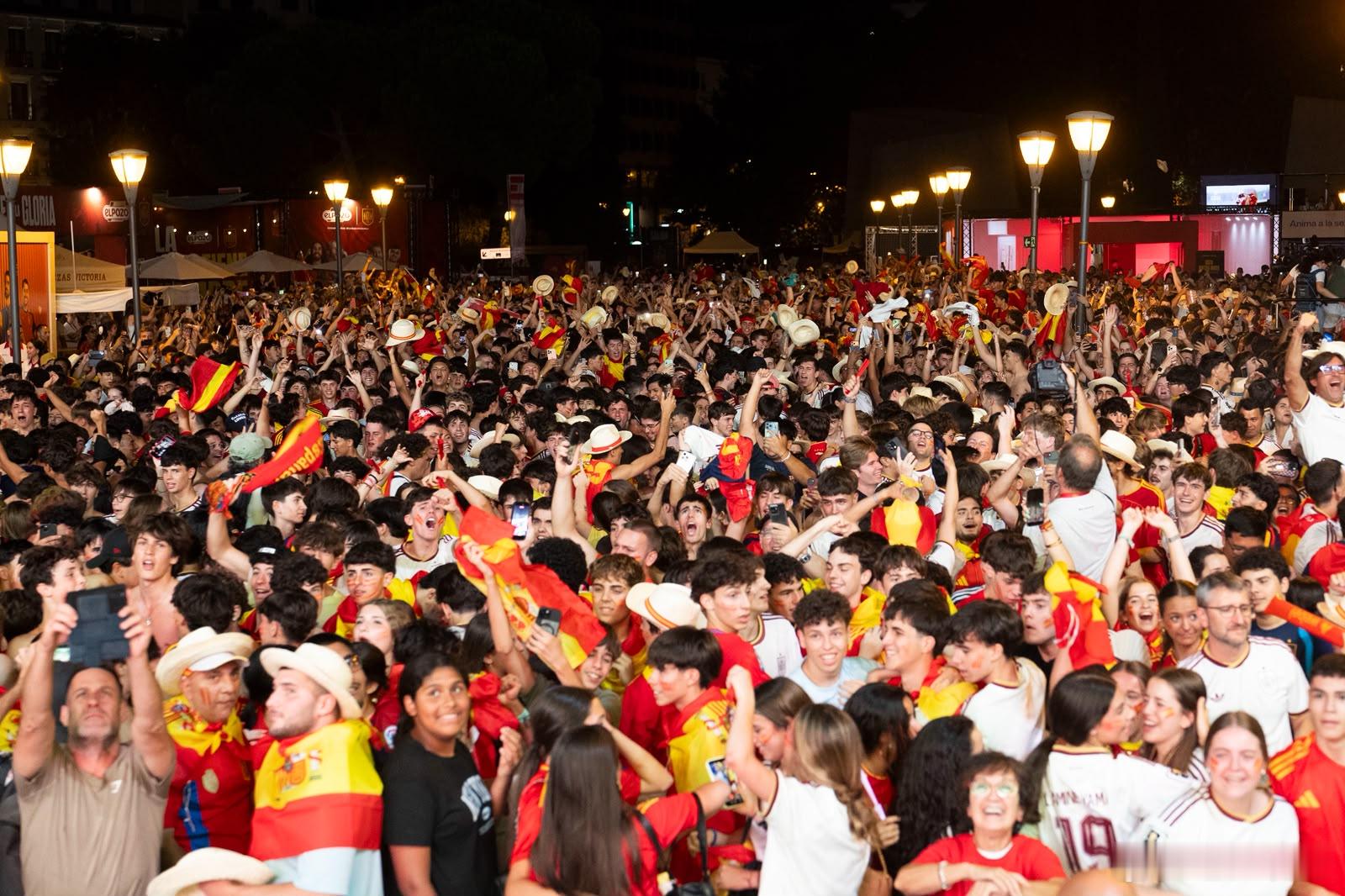 世界杯 西班牙球迷！老鬼看盘围观世界杯2026世界杯世界杯拉米内·亚马尔 深圳