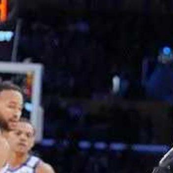 北京时间11月19日，NBA常规赛，湖人主场对阵爵士，此役湖人球员詹姆斯复出，迎