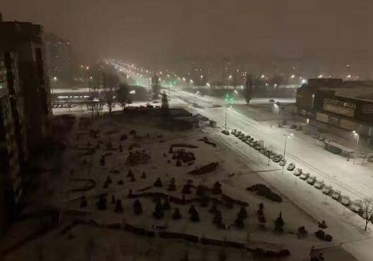 这一次乌克兰真的是挺不住了，他倒在了第4个冬天，最新消息，基辅城的市长克里琴科，