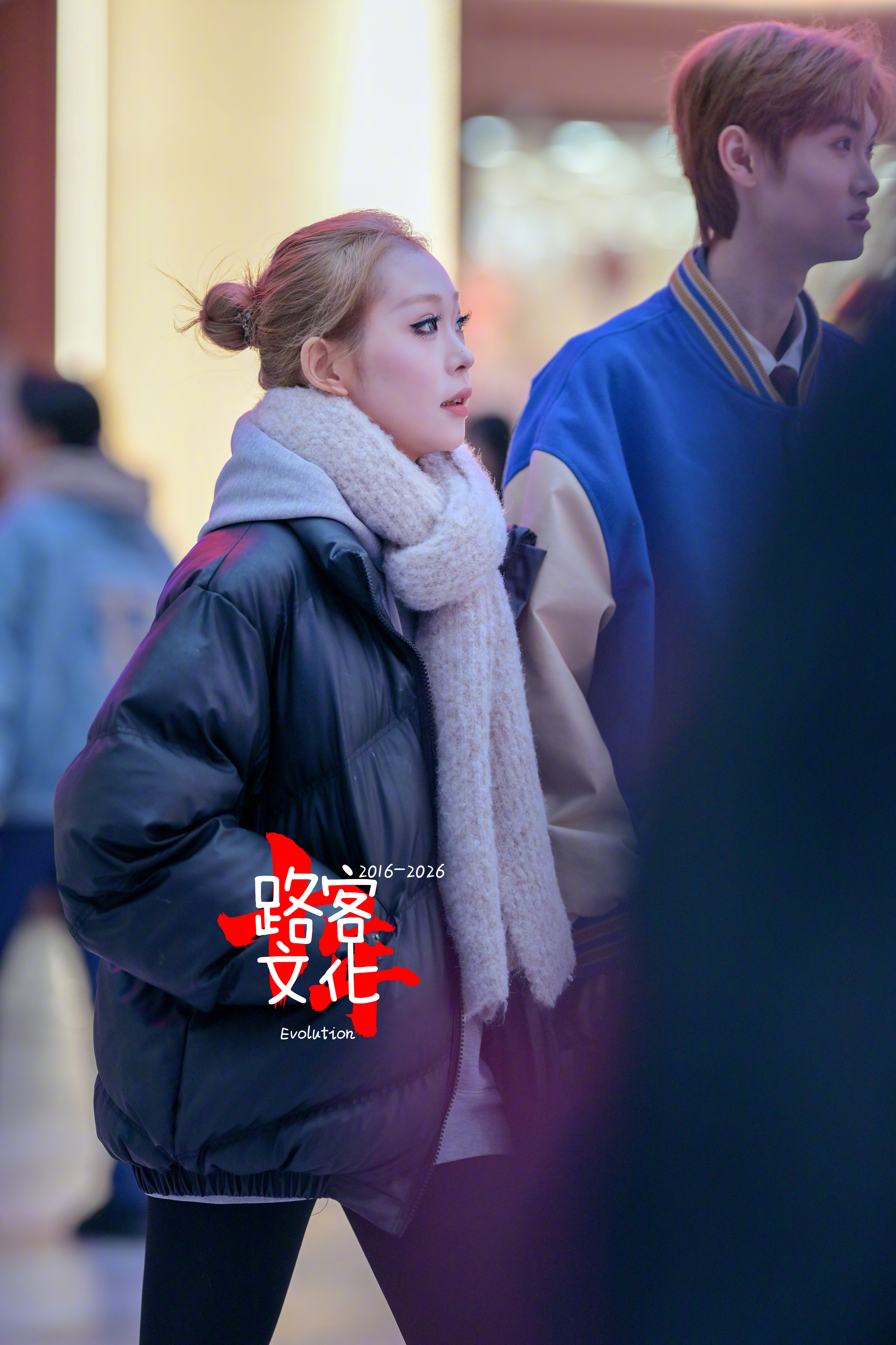 这两天就适合厚厚的羽绒服 