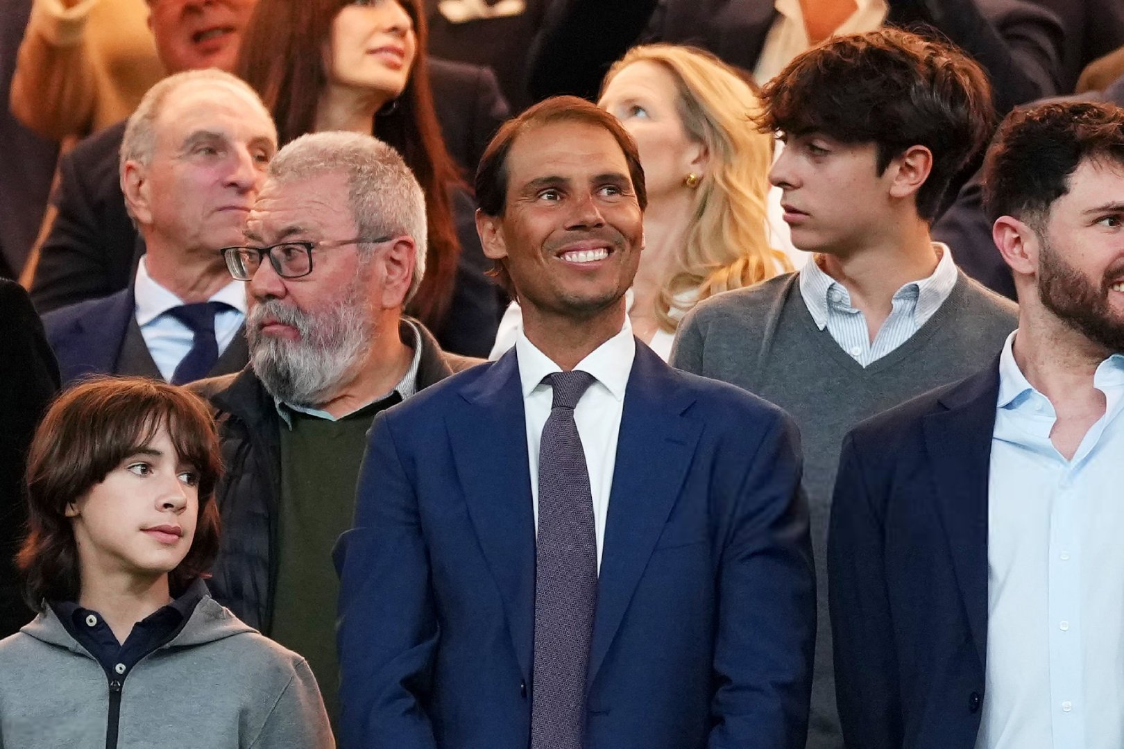 纳达尔来到现场为皇马加油🎾⚽️马德里德比 皇马vs马竞 halamadrid