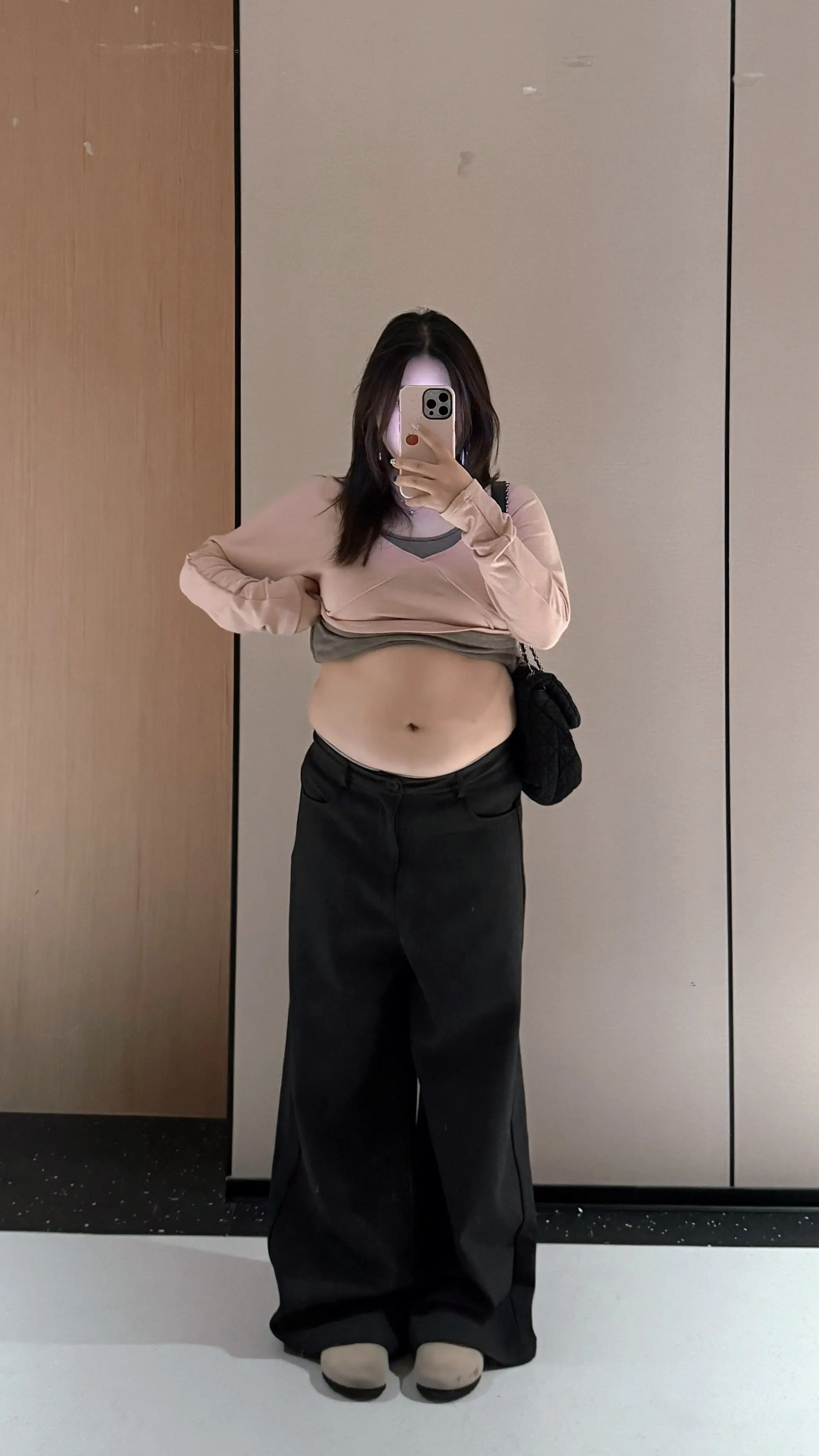 大家问的裤子放这里啦！西装面料，我穿的是加绒款哦～