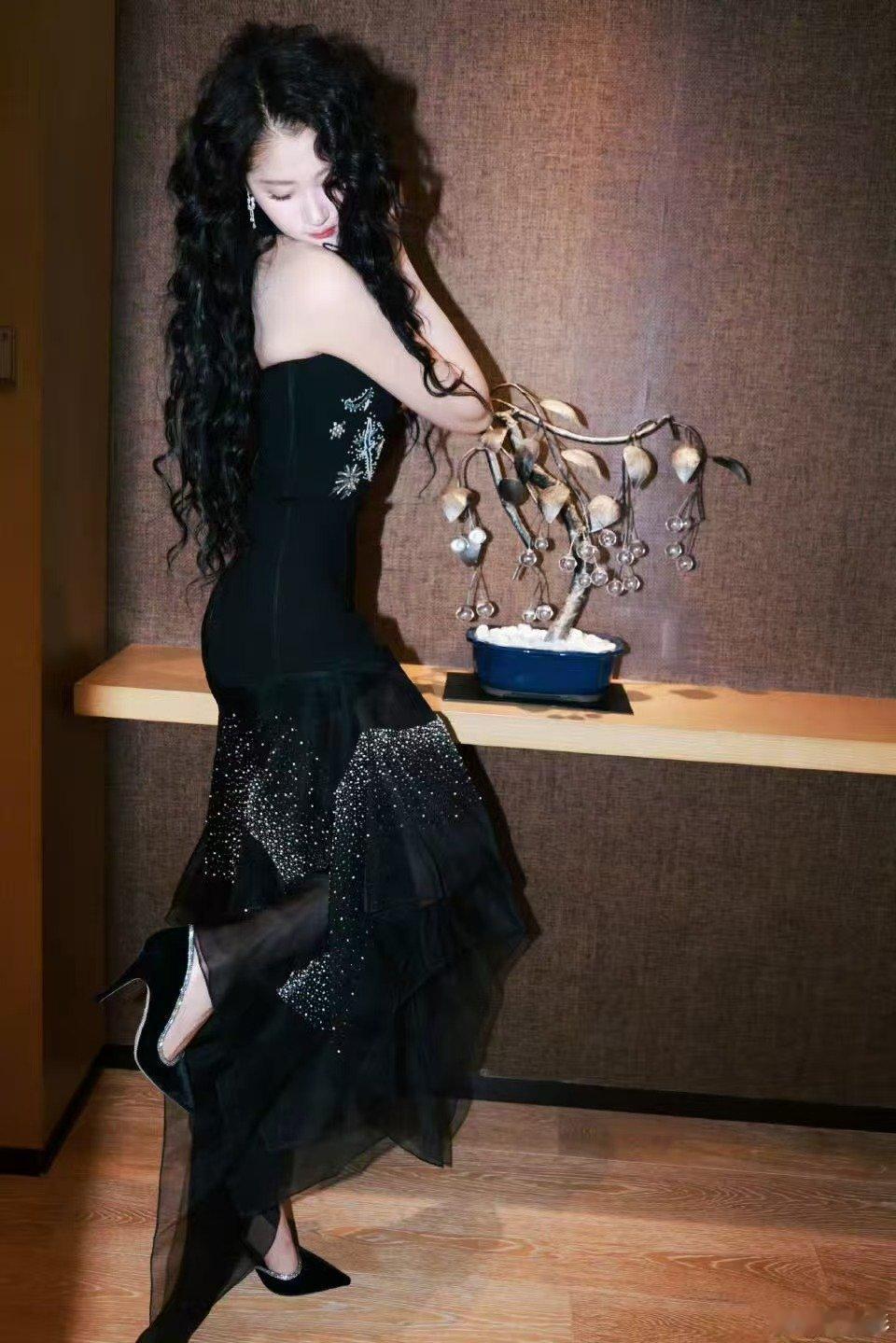 关晓彤没练处理紧急情况 关晓彤高跟鞋练了怎么走关晓彤没练处理紧急情况 