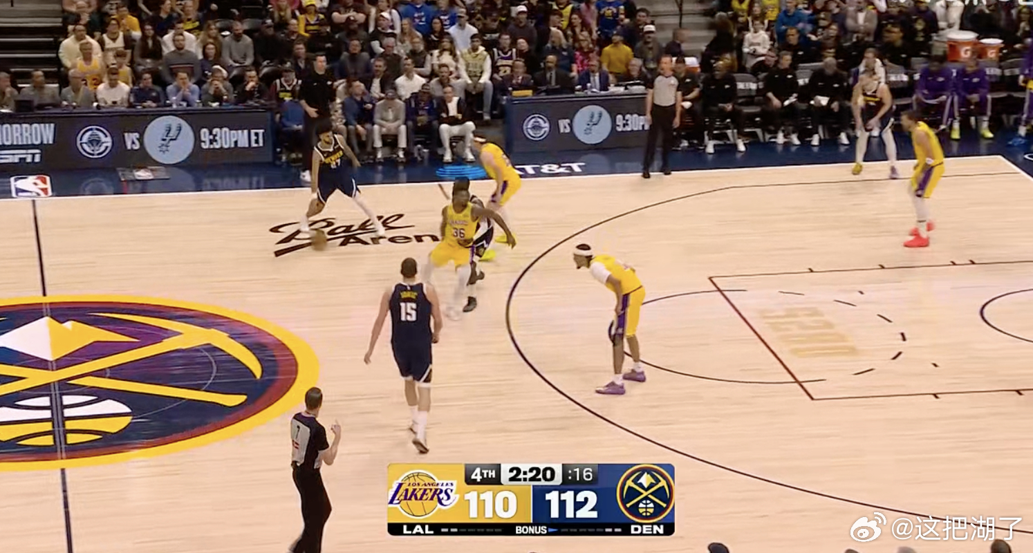 2分了...... 哥哥们 好紧张 詹姆斯加冕历史进球王湖人vs掘金